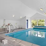 Σπίτι διακοπών 2 Bedroom Lovely In