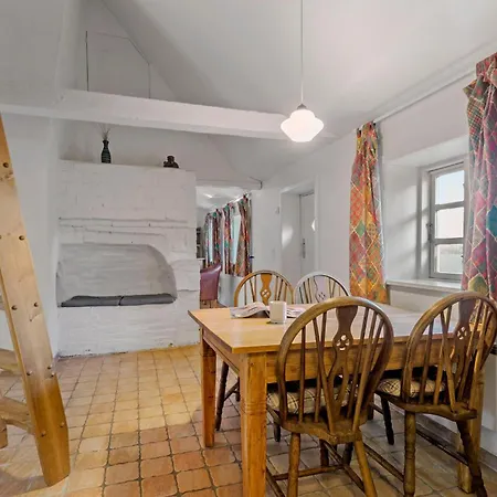 Cozy In With Kitchen Blavand