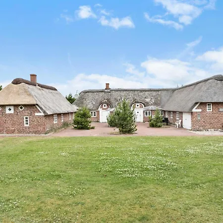 2 Bedroom Lovely In Blavand