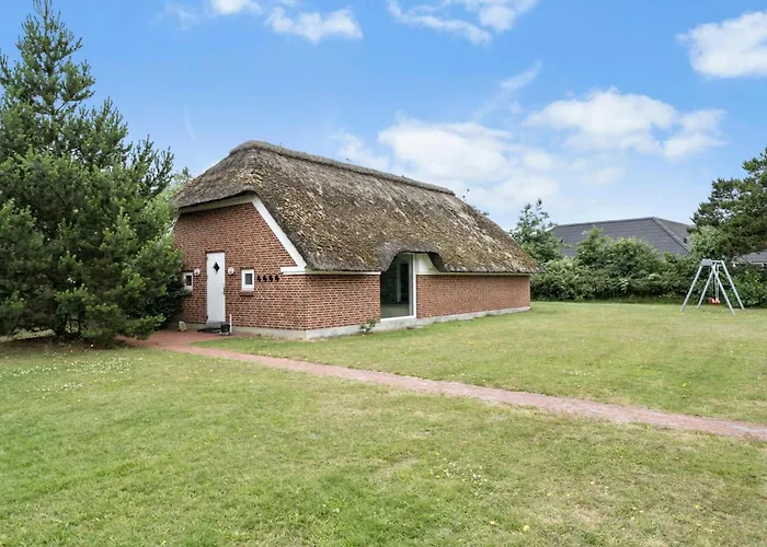 Nyaraló 2 Bedroom Lovely In *